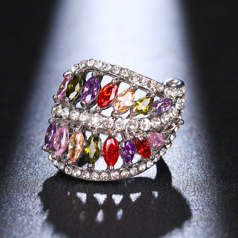 Women's Elegant And Versatile Zircon Ring With Colorful Leaf Design